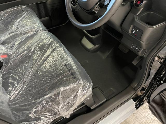 N-BOXカスタム ベースグレード 届出済未使用車・ホンダセンシング・スマートキー・スペアキー・前席シートヒーター・アダプティブクルーズコントロール・LEDヘッドライト・電動パーキングブレーキ・レーンキープアシスト(36枚目)