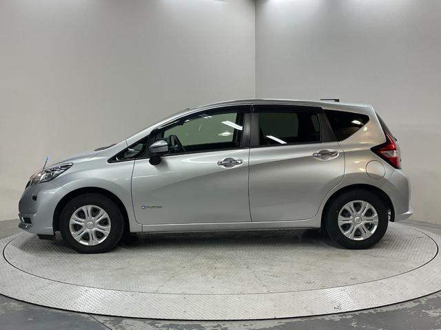 ノート 禁煙車・社外ナビ(AVN-LS02W)・バックモニター・Bluetooth・フルセグTV・ETC・ステアリングリモコン・電動格納ミラー・後期モデル(31枚目)