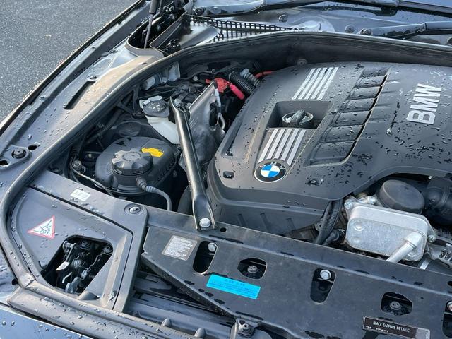 ５シリーズ ５２３ｉ　レザーシート・サンルーフ・スマートキー・スペアキー・純正ＨＤＤナビ・バックモニター・クルーズコントロール・前席パワーシート・前席シートヒーター・ＥＴＣ・純正２０インチアルミホイール（64枚目）