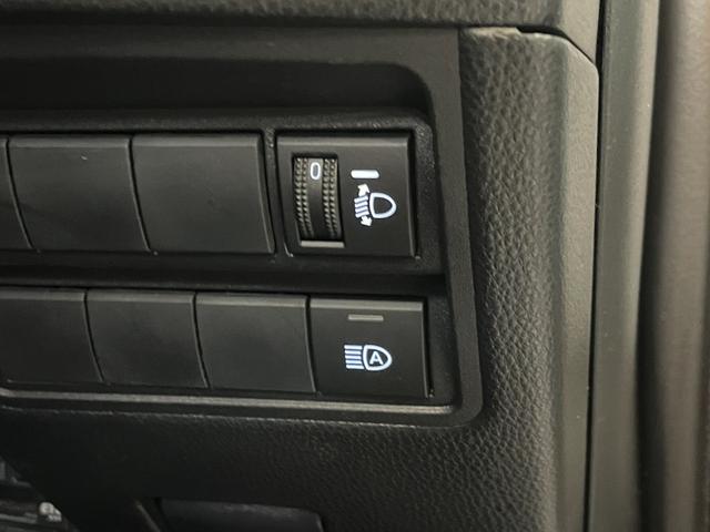 ヤリス X 禁煙車・純正ディスプレイオーディオ・ステアリングリモコン・トヨタセーフティセンス・バックモニター・スマートキー・ETC・LEDヘッドライト・HDMI出力・クリアランスソナー・レーンキープアシスト(5枚目)