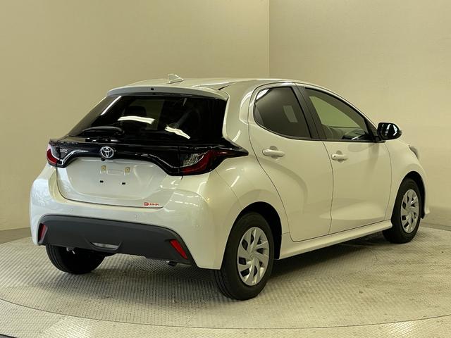 ヤリス X 禁煙車・純正ディスプレイオーディオ・ステアリングリモコン・トヨタセーフティセンス・バックモニター・スマートキー・ETC・LEDヘッドライト・HDMI出力・クリアランスソナー・レーンキープアシスト(10枚目)