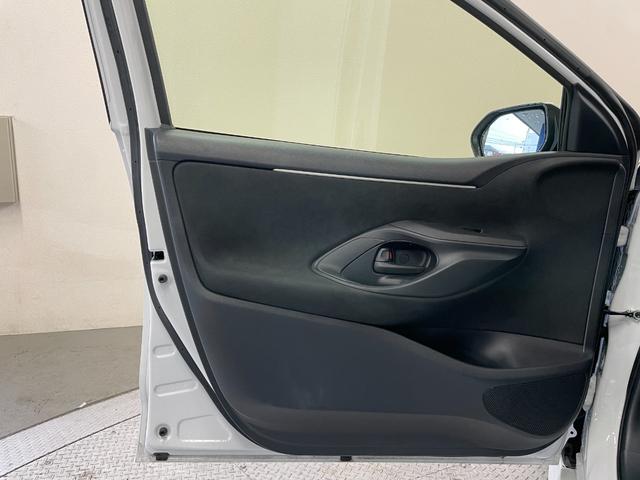 ヤリス X 禁煙車・純正ディスプレイオーディオ・ステアリングリモコン・トヨタセーフティセンス・バックモニター・スマートキー・ETC・LEDヘッドライト・HDMI出力・クリアランスソナー・レーンキープアシスト(33枚目)