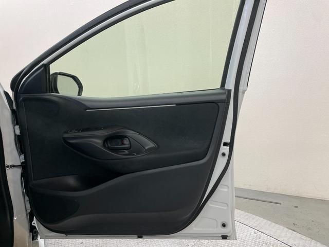 ヤリス X 禁煙車・純正ディスプレイオーディオ・ステアリングリモコン・トヨタセーフティセンス・バックモニター・スマートキー・ETC・LEDヘッドライト・HDMI出力・クリアランスソナー・レーンキープアシスト(34枚目)