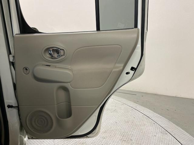 キューブ 15G 禁煙車・社外ナビ(MDV-Z702W)・スマートキー・エンジンスターター・バックモニター・純正アルミホイール・電動格納ミラー・オートライト・Bluetooth・フルセグTV・ETC横滑り防止(46枚目)