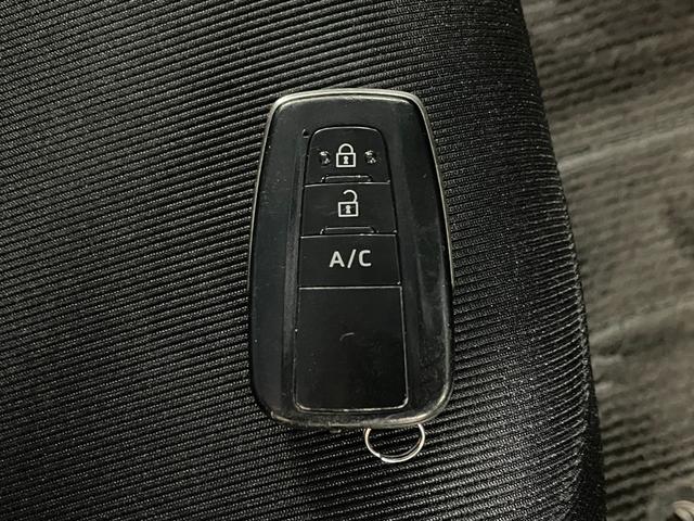 プリウスPHV A 禁煙車・ワンオーナー・純正11.6インチナビ・バックモニター・ルーフキャリア・シートヒーター・ETC・スマートキー・スペアキー・トヨタセーフティセンス・1500W給電・アダプティブクルーズコントロール(8枚目)