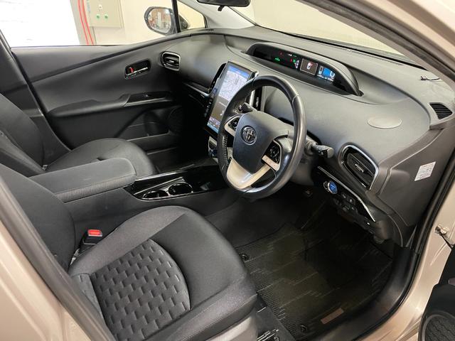プリウスPHV A 禁煙車・ワンオーナー・純正11.6インチナビ・バックモニター・ルーフキャリア・シートヒーター・ETC・スマートキー・スペアキー・トヨタセーフティセンス・1500W給電・アダプティブクルーズコントロール(14枚目)