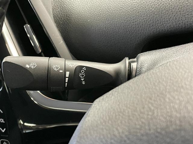 プリウスPHV A 禁煙車・ワンオーナー・純正11.6インチナビ・バックモニター・ルーフキャリア・シートヒーター・ETC・スマートキー・スペアキー・トヨタセーフティセンス・1500W給電・アダプティブクルーズコントロール(22枚目)