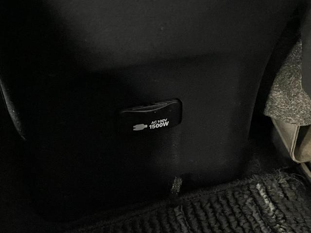 プリウスPHV A 禁煙車・ワンオーナー・純正11.6インチナビ・バックモニター・ルーフキャリア・シートヒーター・ETC・スマートキー・スペアキー・トヨタセーフティセンス・1500W給電・アダプティブクルーズコントロール(38枚目)