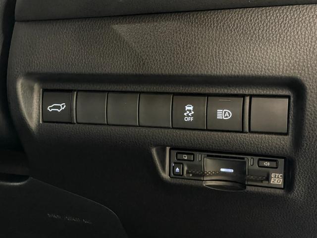 ハリアー G モデリスタエアロ・トヨタセーフティセンス・デジタル-coミラー・ワイヤレス充電・BSM・純正12.3型ディスプレイ・T-Connect・バックモニター・パワーシート・パワーバックドア・ETC2.0(9枚目)