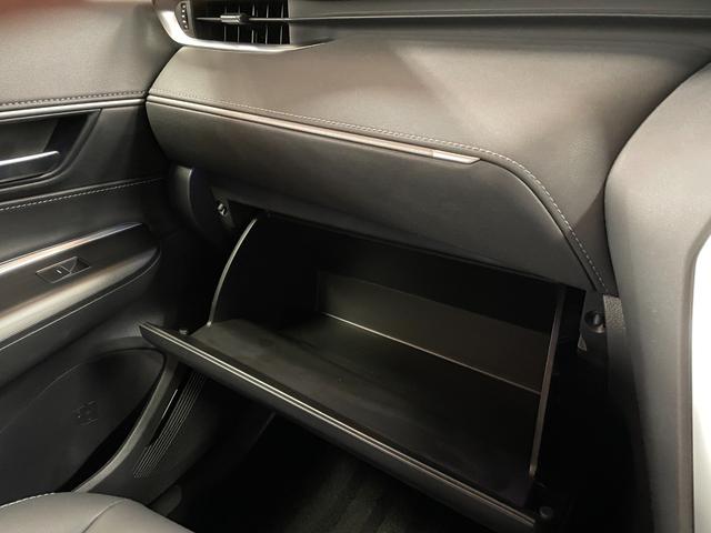 ハリアー G モデリスタエアロ・トヨタセーフティセンス・デジタル-coミラー・ワイヤレス充電・BSM・純正12.3型ディスプレイ・T-Connect・バックモニター・パワーシート・パワーバックドア・ETC2.0(41枚目)