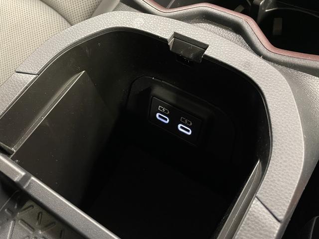 ＲＡＶ４ Ｇ　ワンオーナー・純正ディスプレイオーディオ・ナビキット・デジタルインナー・トヨタセーフティセンス・パノラマビューモニター・スペアキー・ステアリングヒーター・シートヒーター＆クーラー・ＥＴＣ２．０（22枚目）