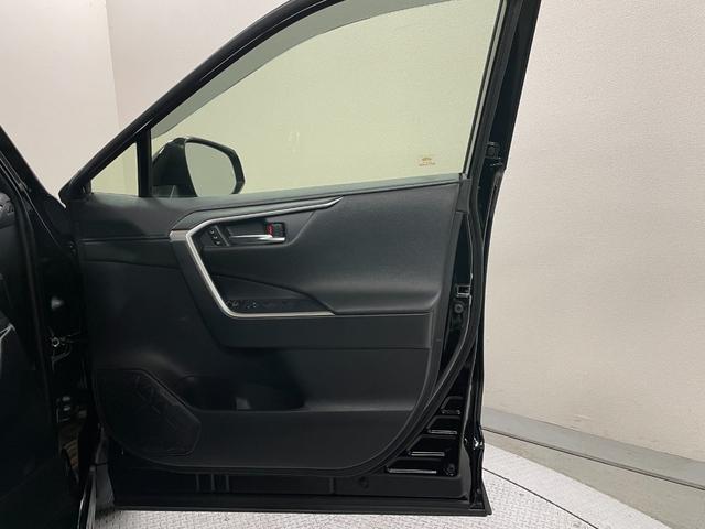 ＲＡＶ４ Ｇ　ワンオーナー・純正ディスプレイオーディオ・ナビキット・デジタルインナー・トヨタセーフティセンス・パノラマビューモニター・スペアキー・ステアリングヒーター・シートヒーター＆クーラー・ＥＴＣ２．０（46枚目）