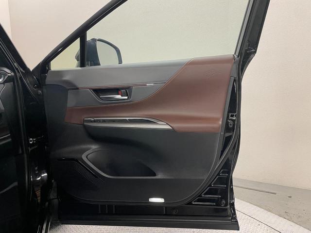 ハリアー Z レーダークルコン 電動格納ミラー BTオーディオ ソナー レーンアシスト 盗難防止 Aライト 運転席パワーシート 地デジ 横滑防止装置 リアビューカメラ ヘッドライトLED Wエアバッグ キーレス(47枚目)