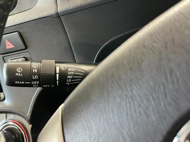 アクア G 禁煙 デュアルエアバック I-STOP 衝突安全ボディ パワーウィンドウ 1オーナ- ESC ATエアコン ABS パワーステアリング 運転席エアバッグ キーレススタートシステム ETC(12枚目)