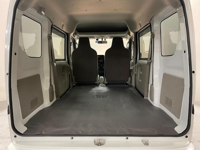 エブリイ ＰＡ　パートタイム４ＷＤ（後輪駆動ベース）・ＥＴＣ・オートライト・横滑り防止・禁煙車（13枚目）