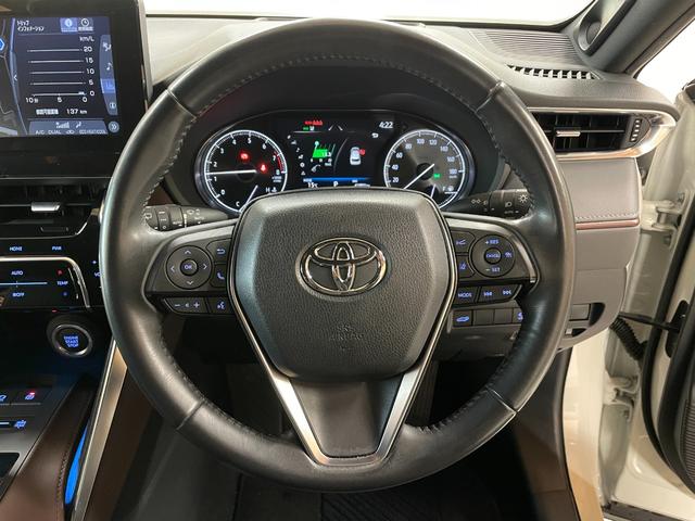 ハリアー Z 純正12.3型ディスプレイオーディオ・トヨタセーフティセンス・パノラマビューモニター・スペアキー・HUD・BSM・ETC2.0・パワーシート・パワーバックドア・JBLサウンド・ハーフレザーシート(17枚目)