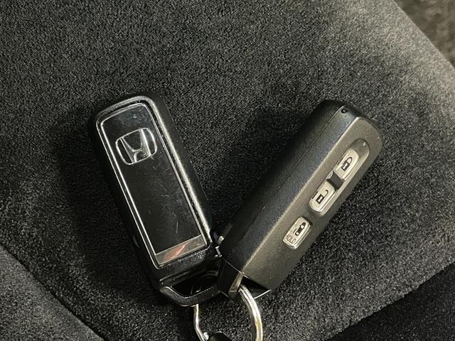 Ｎ－ＢＯＸカスタム Ｌ　純正ナビ・バックモニター・スマートキー・スペアキー・ホンダセンシング・アダプティブクルーズコントロール・前席シートヒーター・クリアランスソナー・ＬＥＤヘッドライト・後席シートバックテーブル（8枚目）