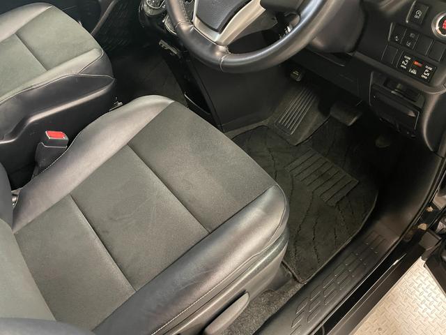 ノア Ｓｉ　ダブルバイビー　禁煙車・トヨタセーフティセンス・社外ナビ（ＡＶＩＣ－ＲＺ８０２）・バックモニター・スマートキー・両側パワースライドドア・ＥＴＣ・ＬＥＤヘッドライト・クルーズコントロール・後席シートバックテーブル（34枚目）