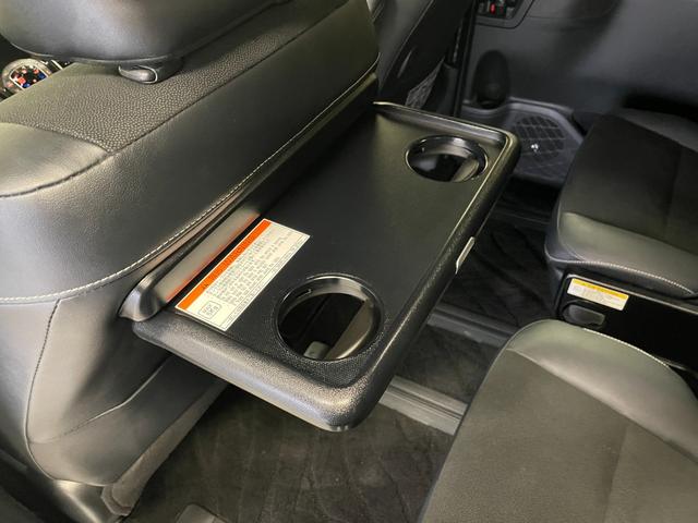 ノア Ｓｉ　ダブルバイビー　禁煙車・トヨタセーフティセンス・社外ナビ（ＡＶＩＣ－ＲＺ８０２）・バックモニター・スマートキー・両側パワースライドドア・ＥＴＣ・ＬＥＤヘッドライト・クルーズコントロール・後席シートバックテーブル（39枚目）