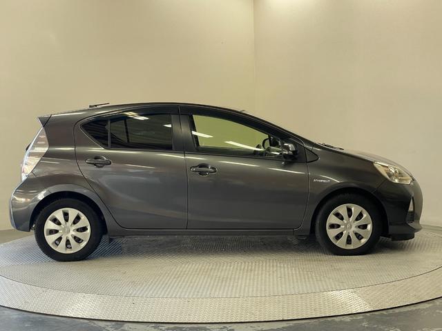 アクア Ｓ　スマートキー・スペアキー・純正ナビ（ＮＳＺＴ－Ｗ６２Ｇ）・バックモニター・フルセグＴＶ・Ｂｌｕｅｔｏｏｔｈ・オートライト・電動格納ミラー・ＥＴＣ・ステアリングリモコン・前期モデル（18枚目）