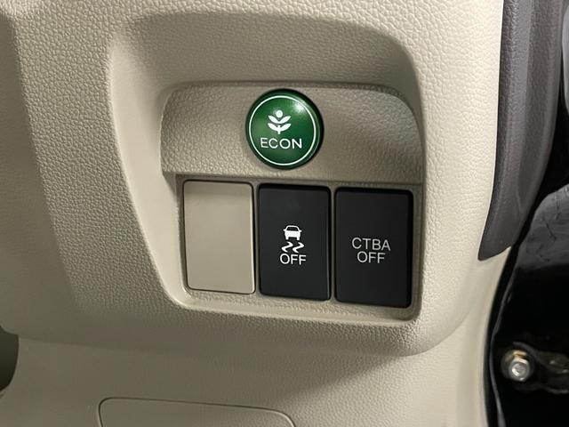 N-ONE G・Aパッケージ ALPINEナビ・バックモニター・スマートキー・Bluetooth・横滑り防止・スタッドレスタイヤ・フルセグTV・HIDヘッドライト・買取車両・衝突軽減ブレーキ(6枚目)