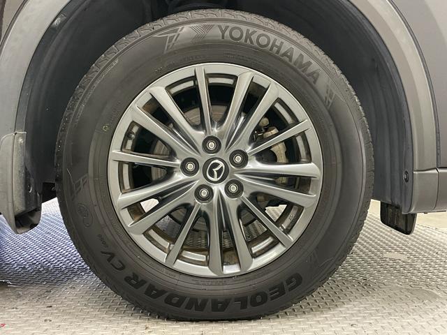 CX-5 XD 純正メーカーナビ・バック&サイドカメラ・スマートキー・スペアキー・BSM・LEDヘッドライト・後席充電用USBソケット・ETC・クリアランスソナー・アダプティブクルーズコントロール(46枚目)
