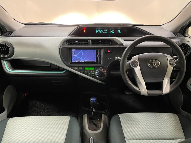 アクア S 純正ナビ(NSZT-W62G)・バックモニター・スペアキー・ETC・電動格納ミラー・Bluetooth・フルセグTV・ステアリングリモコン・前期モデル(2枚目)