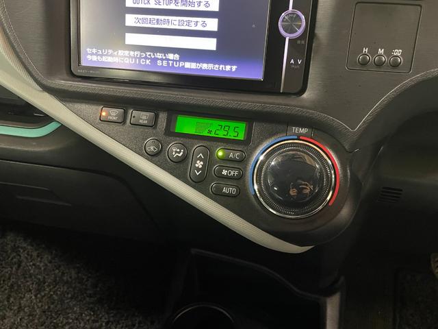 アクア S 純正ナビ(NSZT-W62G)・バックモニター・スペアキー・ETC・電動格納ミラー・Bluetooth・フルセグTV・ステアリングリモコン・前期モデル(26枚目)