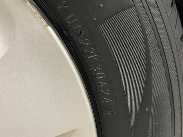 アクア S 純正ナビ(NSZT-W62G)・バックモニター・スペアキー・ETC・電動格納ミラー・Bluetooth・フルセグTV・ステアリングリモコン・前期モデル(47枚目)