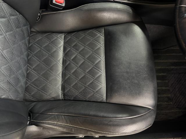 ハリアー エレガンス メーカーオプションナビ・バックモニター・スマートキー・スペアキー・クリアランスソナー・ステアリングリモコン・パワーシート・ハーフレザーシート・Bluetooth・フルセグTV(27枚目)