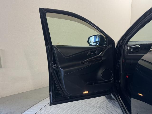 ハリアー エレガンス メーカーオプションナビ・バックモニター・スマートキー・スペアキー・クリアランスソナー・ステアリングリモコン・パワーシート・ハーフレザーシート・Bluetooth・フルセグTV(34枚目)