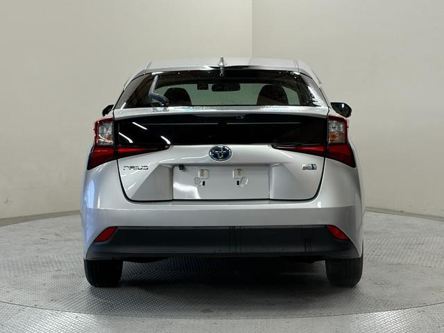 プリウス S 社外ナビ(CN-B301B)・バックモニター・スマートキー・スペアキー・トヨタセーフティセンス・LEDヘッドライト・レーダークルーズコントロール・社外15インチアルミホイール・新品夏タイヤ・前期モデル(18枚目)