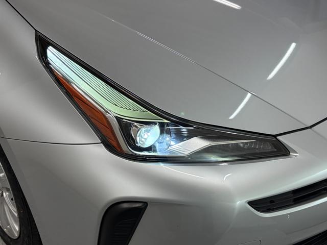 プリウス S 社外ナビ(CN-B301B)・バックモニター・スマートキー・スペアキー・トヨタセーフティセンス・LEDヘッドライト・レーダークルーズコントロール・社外15インチアルミホイール・新品夏タイヤ・前期モデル(20枚目)