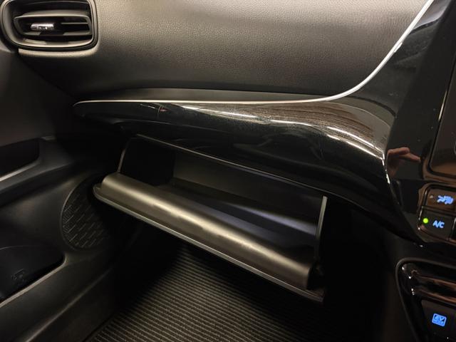 プリウス S 社外ナビ(CN-B301B)・バックモニター・スマートキー・スペアキー・トヨタセーフティセンス・LEDヘッドライト・レーダークルーズコントロール・社外15インチアルミホイール・新品夏タイヤ・前期モデル(31枚目)