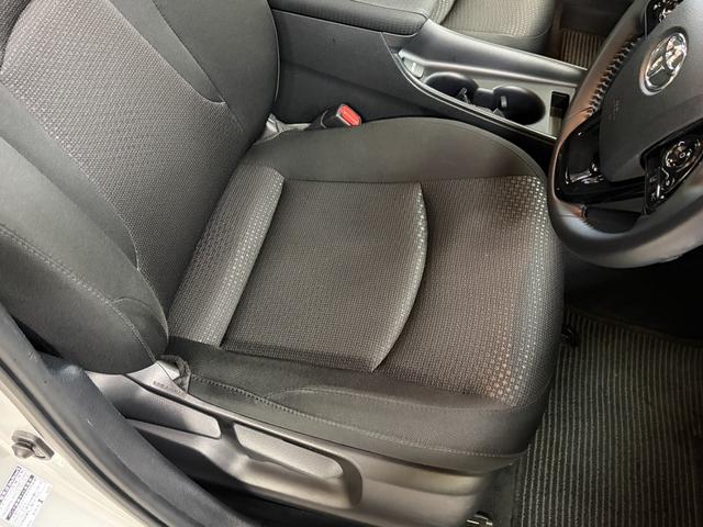 プリウス S 社外ナビ(CN-B301B)・バックモニター・スマートキー・スペアキー・トヨタセーフティセンス・LEDヘッドライト・レーダークルーズコントロール・社外15インチアルミホイール・新品夏タイヤ・前期モデル(35枚目)