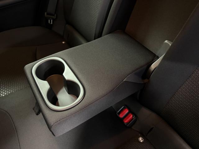 プリウス S 社外ナビ(CN-B301B)・バックモニター・スマートキー・スペアキー・トヨタセーフティセンス・LEDヘッドライト・レーダークルーズコントロール・社外15インチアルミホイール・新品夏タイヤ・前期モデル(39枚目)