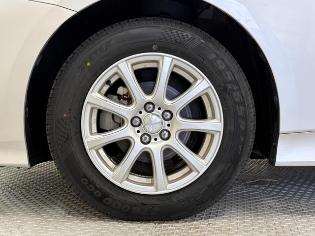 プリウス S 社外ナビ(CN-B301B)・バックモニター・スマートキー・スペアキー・トヨタセーフティセンス・LEDヘッドライト・レーダークルーズコントロール・社外15インチアルミホイール・新品夏タイヤ・前期モデル(44枚目)