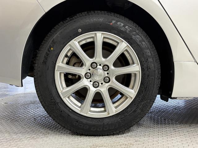 プリウス S 社外ナビ(CN-B301B)・バックモニター・スマートキー・スペアキー・トヨタセーフティセンス・LEDヘッドライト・レーダークルーズコントロール・社外15インチアルミホイール・新品夏タイヤ・前期モデル(46枚目)