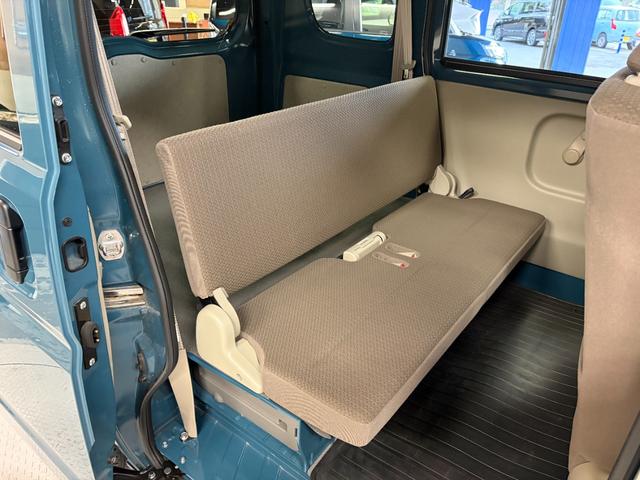 エブリイ ＰＣ　パートタイム４ＷＤ　（後輪駆動ベース）・純正ディスプレイオーディオ・バックモニター・デュアルカメラブレーキサポート・シートヒーター・充電用ＵＳＢソケット・クリアランスソナー（14枚目）