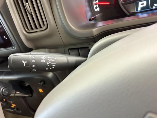 エブリイ ＰＣ　パートタイム４ＷＤ　（後輪駆動ベース）・純正ディスプレイオーディオ・バックモニター・デュアルカメラブレーキサポート・シートヒーター・充電用ＵＳＢソケット・クリアランスソナー（21枚目）