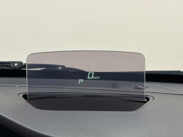 ワゴンR ハイブリッドFZ デュアルセンサーブレーキサポート・Panasonicナビ(CN-RZ72W)・バックモニター・スマートキー・スペアキー・シートヒーター・HUD・ステアリングリモコン・オートライト・電動格納ミラー(8枚目)