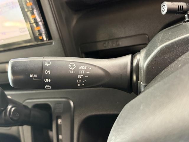 ワゴンR ハイブリッドFZ デュアルセンサーブレーキサポート・Panasonicナビ(CN-RZ72W)・バックモニター・スマートキー・スペアキー・シートヒーター・HUD・ステアリングリモコン・オートライト・電動格納ミラー(25枚目)