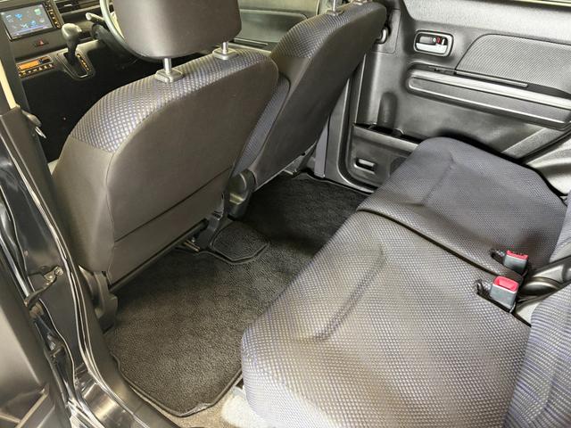 ワゴンR ハイブリッドFZ デュアルセンサーブレーキサポート・Panasonicナビ(CN-RZ72W)・バックモニター・スマートキー・スペアキー・シートヒーター・HUD・ステアリングリモコン・オートライト・電動格納ミラー(36枚目)