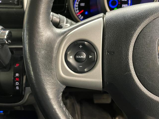 N-BOXカスタム G・ターボAパッケージ ワンオーナー・社外ナビ(CN-R300D)・ETC・スマートキー・スペアキー・クルーズコントロール・オートライト・電動格納ミラー・両側パワースライドドア・キセノンライト・あんしんパッケージ(28枚目)