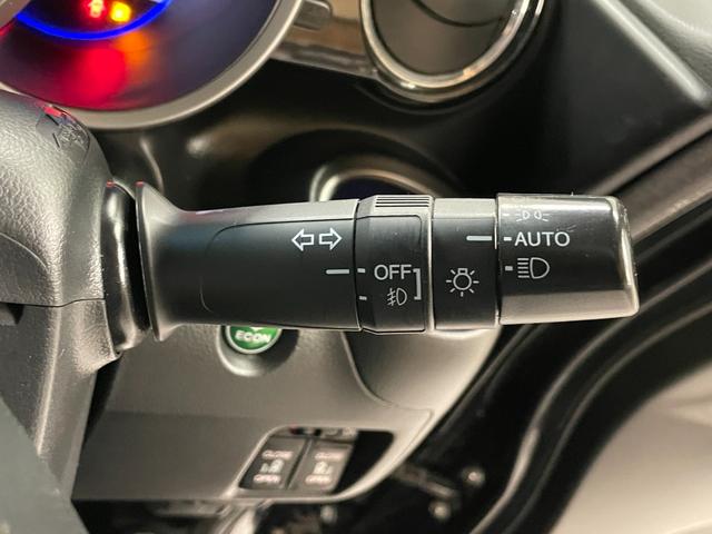 N-BOXカスタム G・ターボAパッケージ ワンオーナー・社外ナビ(CN-R300D)・ETC・スマートキー・スペアキー・クルーズコントロール・オートライト・電動格納ミラー・両側パワースライドドア・キセノンライト・あんしんパッケージ(31枚目)