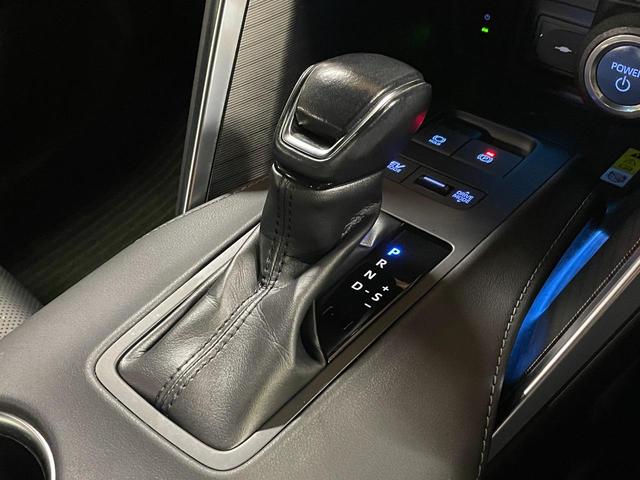 ハリアーハイブリッド Ｚ　レザーパッケージ　純正ディスプレイオーディオ・トヨタセーフティセンス・バックモニター・ステアリングヒーター・シートヒーター＆クーラー・ＥＴＣ２．０・パノラマビューモニター・ＢＳＭ・ＨＵＤ・ワイヤレス充電・１５００Ｗ給電（35枚目）