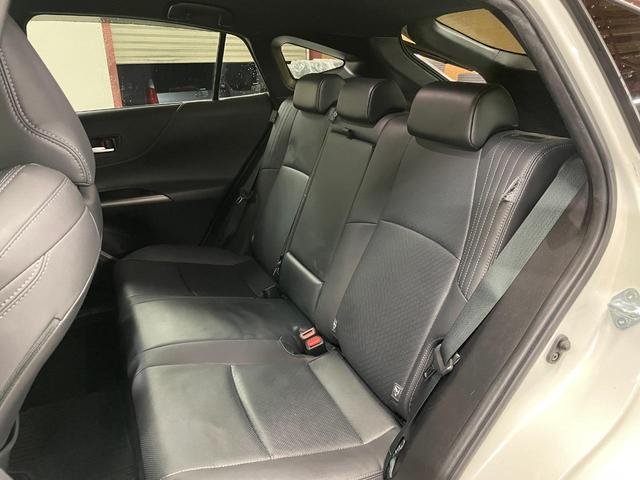 ハリアーハイブリッド Ｚ　レザーパッケージ　純正ディスプレイオーディオ・トヨタセーフティセンス・バックモニター・ステアリングヒーター・シートヒーター＆クーラー・ＥＴＣ２．０・パノラマビューモニター・ＢＳＭ・ＨＵＤ・ワイヤレス充電・１５００Ｗ給電（46枚目）