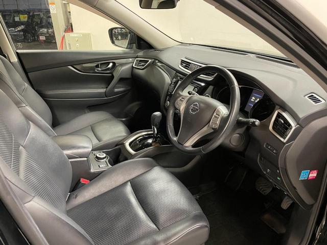 エクストレイル ２０Ｘ　エマージェンシーブレーキパッケージ　純正ナビ・アラウンドビューモニター・エマージェンシーブレーキ・クリアランスソナー・スマートキー・シートヒーター・寒冷地仕様車・ＥＴＣ・クルーズコントロール・ＬＥＤヘッドライト・ステアリングリモコン（15枚目）