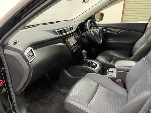 エクストレイル ２０Ｘ　エマージェンシーブレーキパッケージ　純正ナビ・アラウンドビューモニター・エマージェンシーブレーキ・クリアランスソナー・スマートキー・シートヒーター・寒冷地仕様車・ＥＴＣ・クルーズコントロール・ＬＥＤヘッドライト・ステアリングリモコン（16枚目）