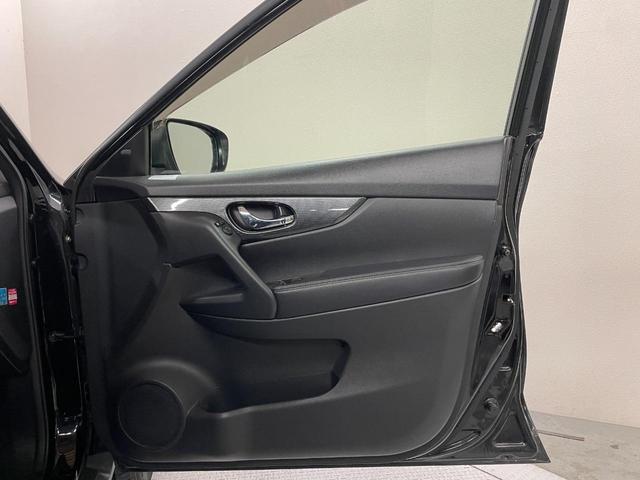 エクストレイル ２０Ｘ　エマージェンシーブレーキパッケージ　純正ナビ・アラウンドビューモニター・エマージェンシーブレーキ・クリアランスソナー・スマートキー・シートヒーター・寒冷地仕様車・ＥＴＣ・クルーズコントロール・ＬＥＤヘッドライト・ステアリングリモコン（41枚目）